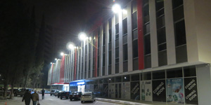 Isani Mall - Carrefour-Isani outdoor perimeter and parking